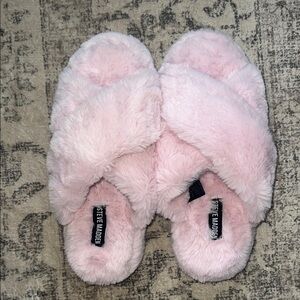 Steve Madden Blush Furry Slippers